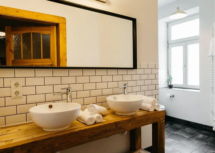 Albergue Multitude *